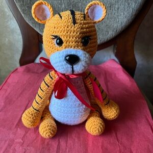 Handmade Crochet Orange Tiger Plush Toy 8” new